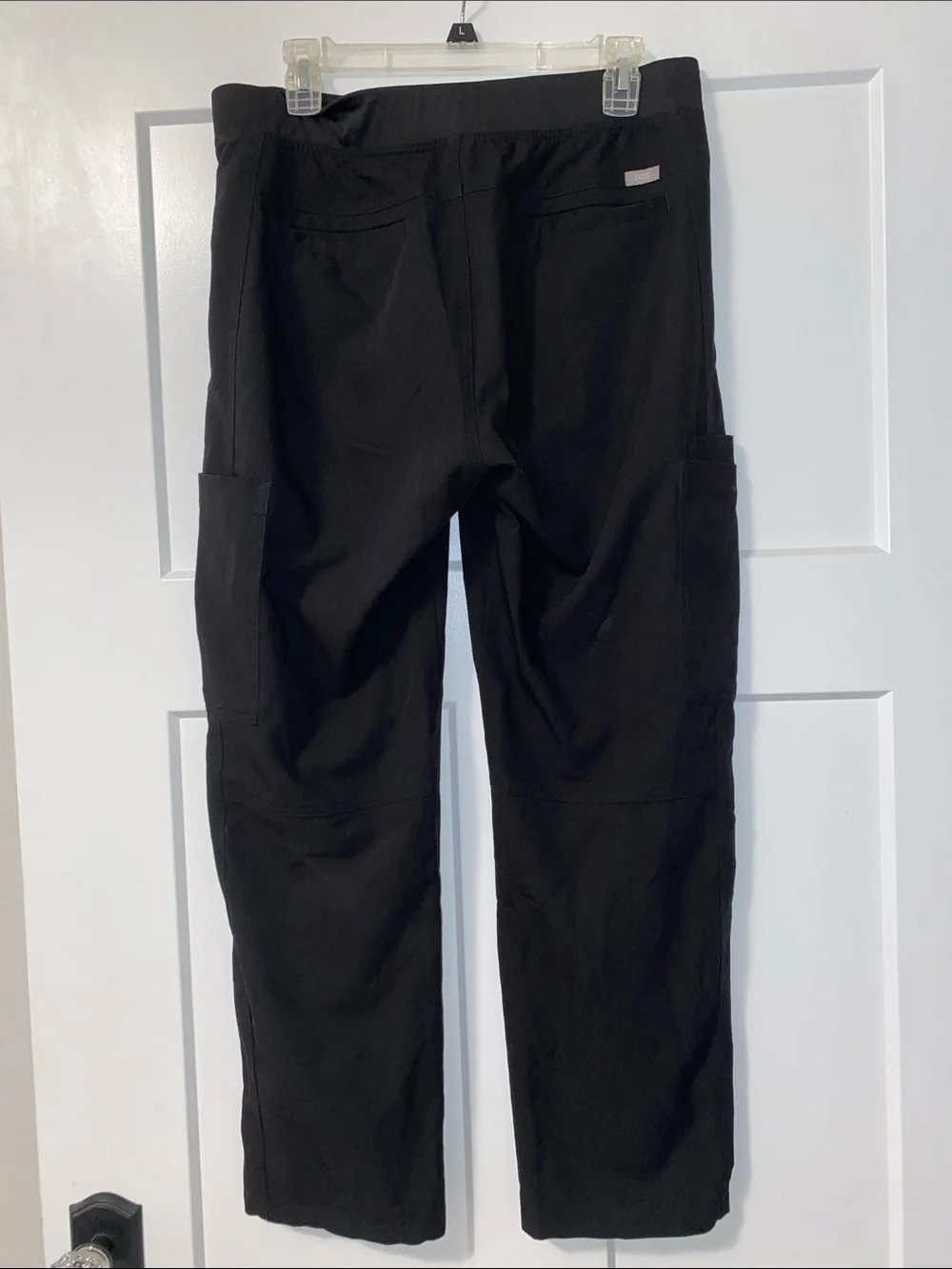 Figs comfortable pull